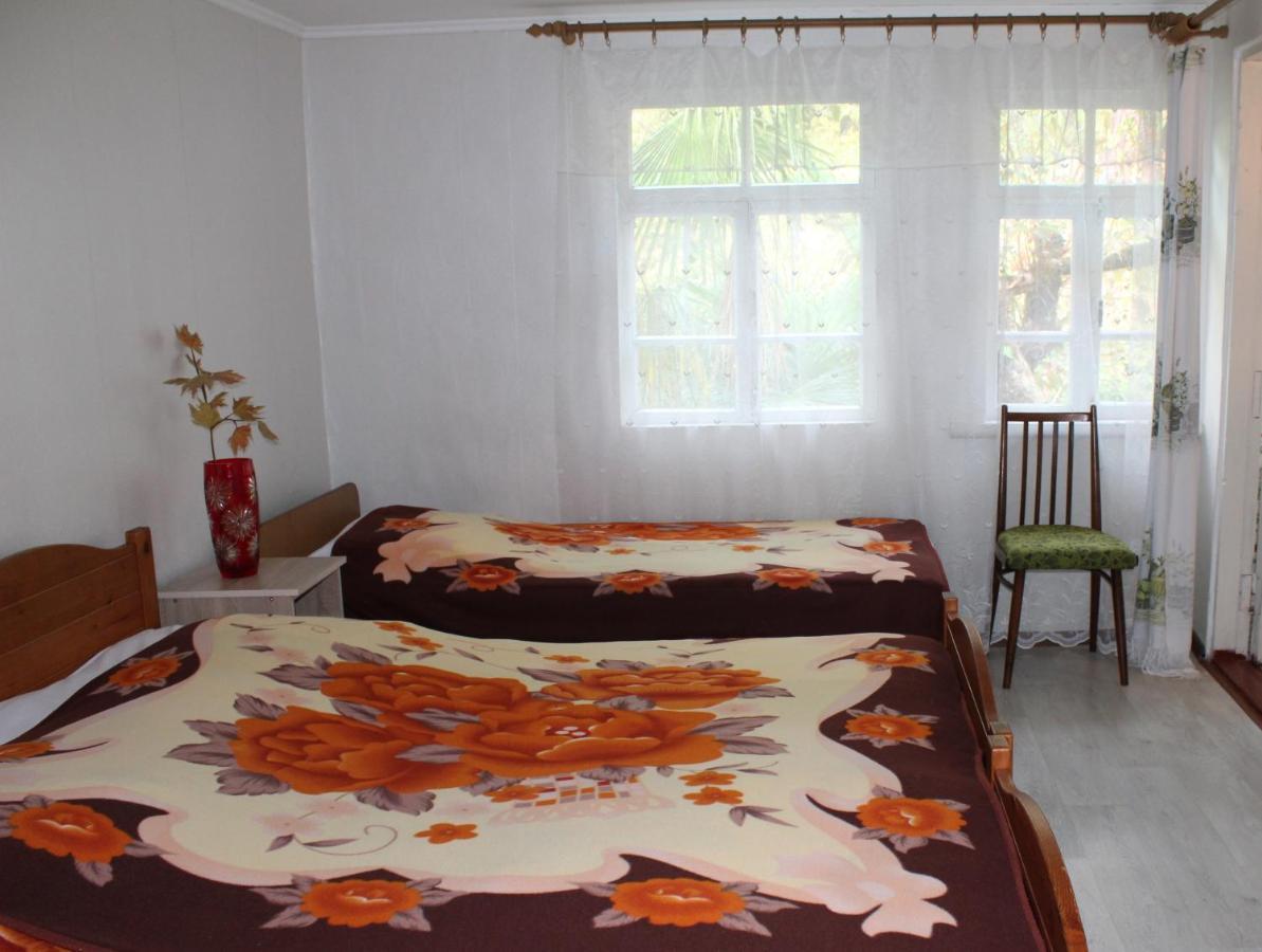 Tsikhierva Hotel Gagra Luaran gambar