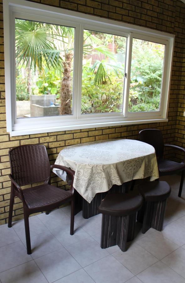 Tsikhierva Hotel Gagra Luaran gambar